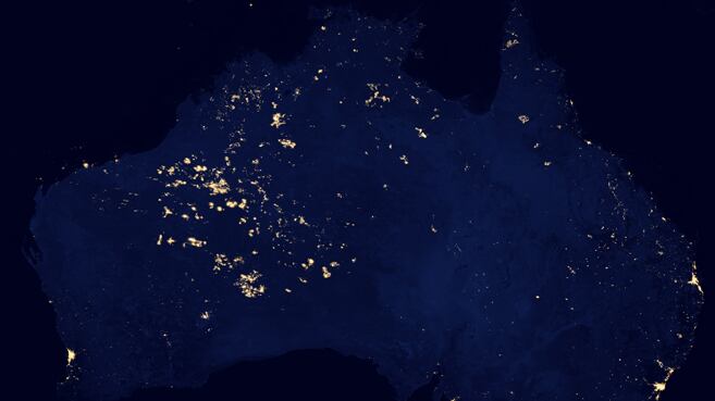 articles/2012/12/10/australia-s-ominously-bright-night-sky/Screen_Shot_2012-12-10_at_9.01.36_AM_hqtr37