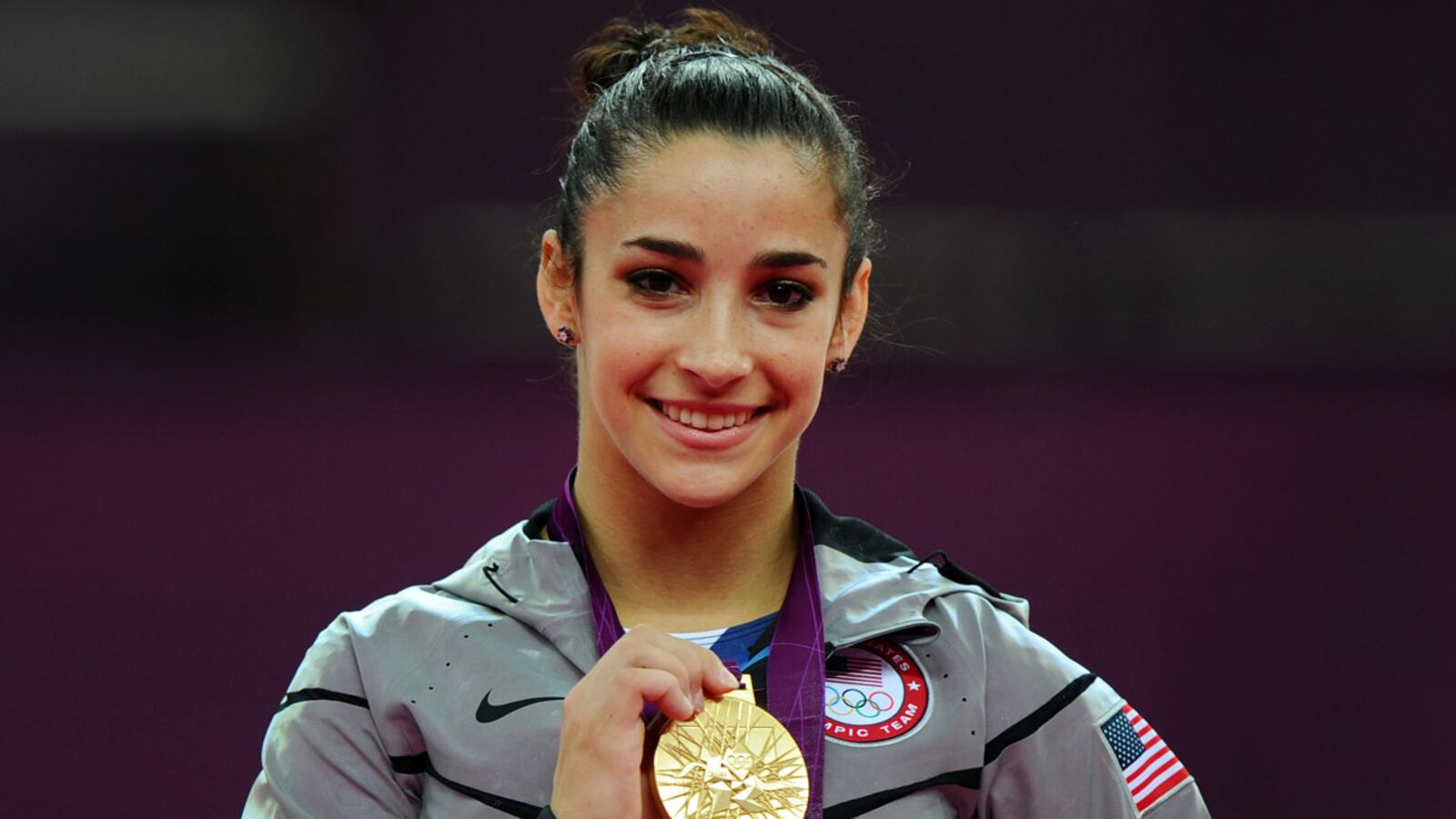 cheats/2012/08/07/raisman-wins-floor-exercise-gold/aly-raisman-wins-gold-cheat_raroua