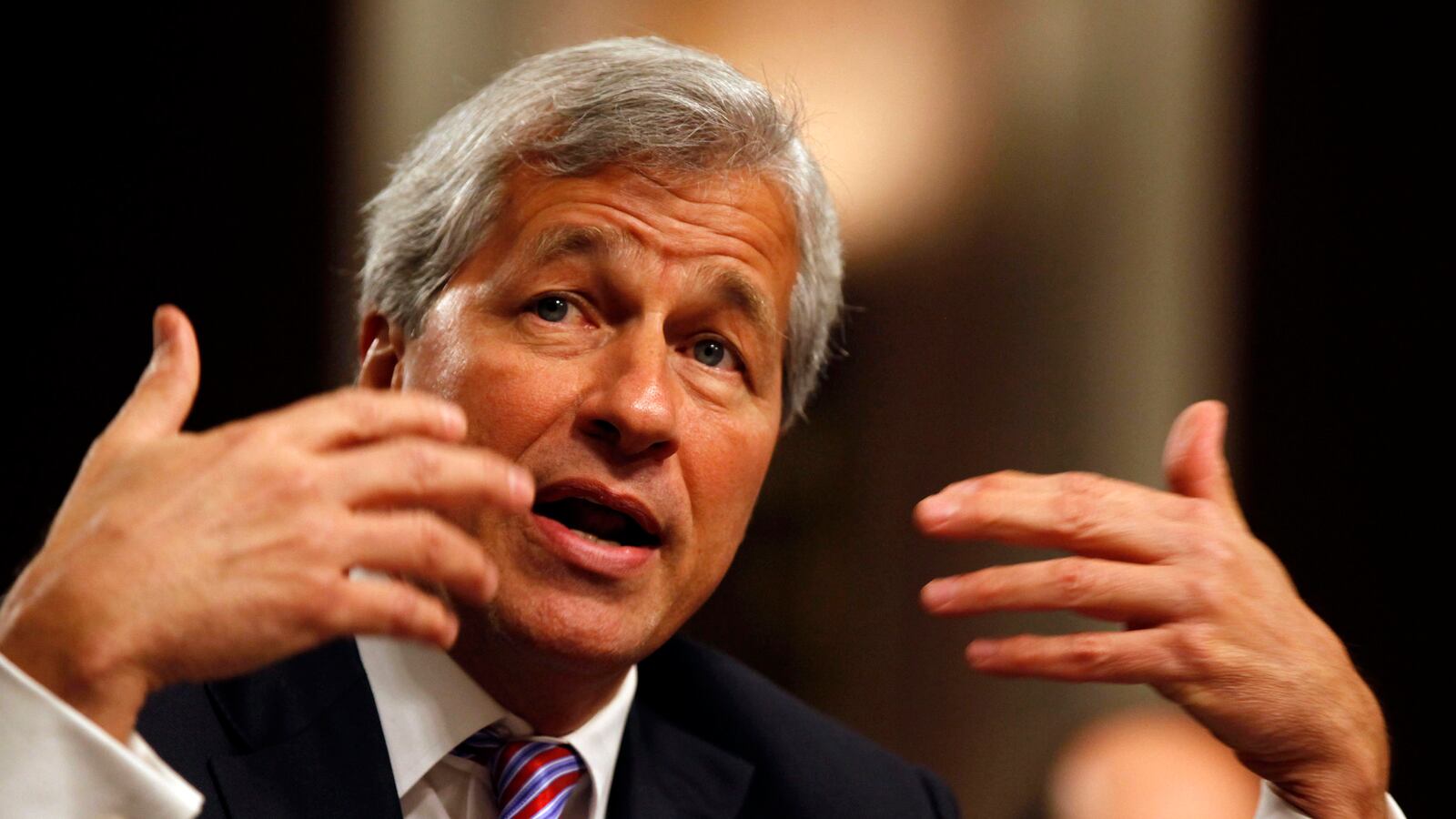 articles/2014/01/24/jamie-dimon-is-totally-underpaid/140124-jamie-dimon-brown-tease_glhhzl
