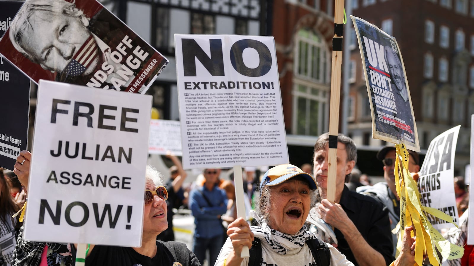 WikiLeaks founder Julian Assange has been granted the right to appeal his extradition from the U.K. to the U.S. on espionage charges.