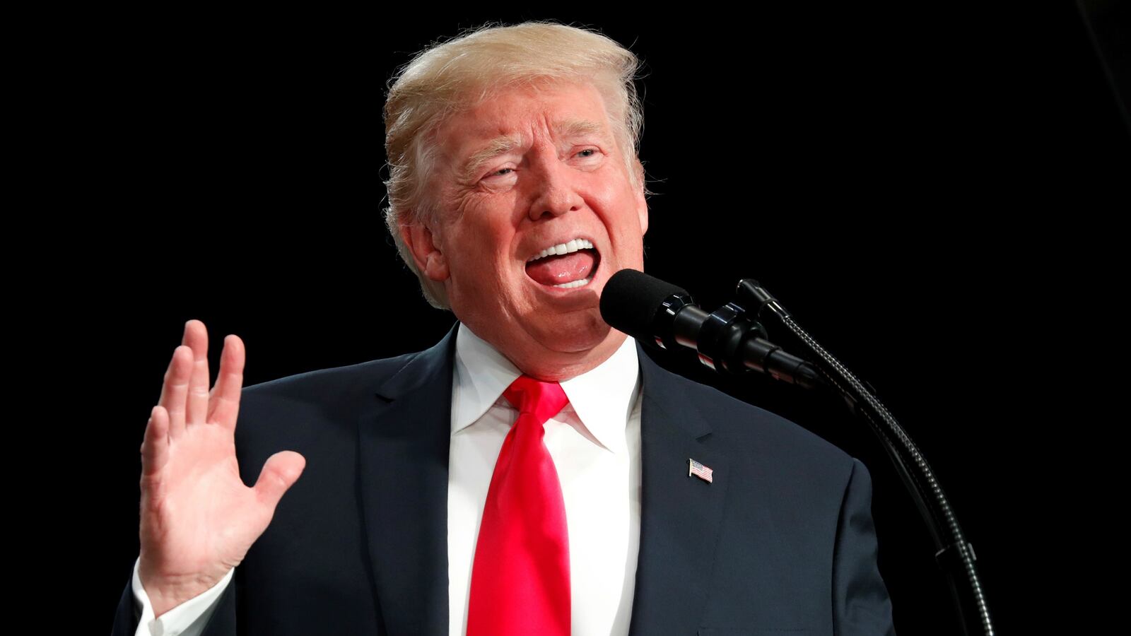 171129-twitter-cheat_ihovz0