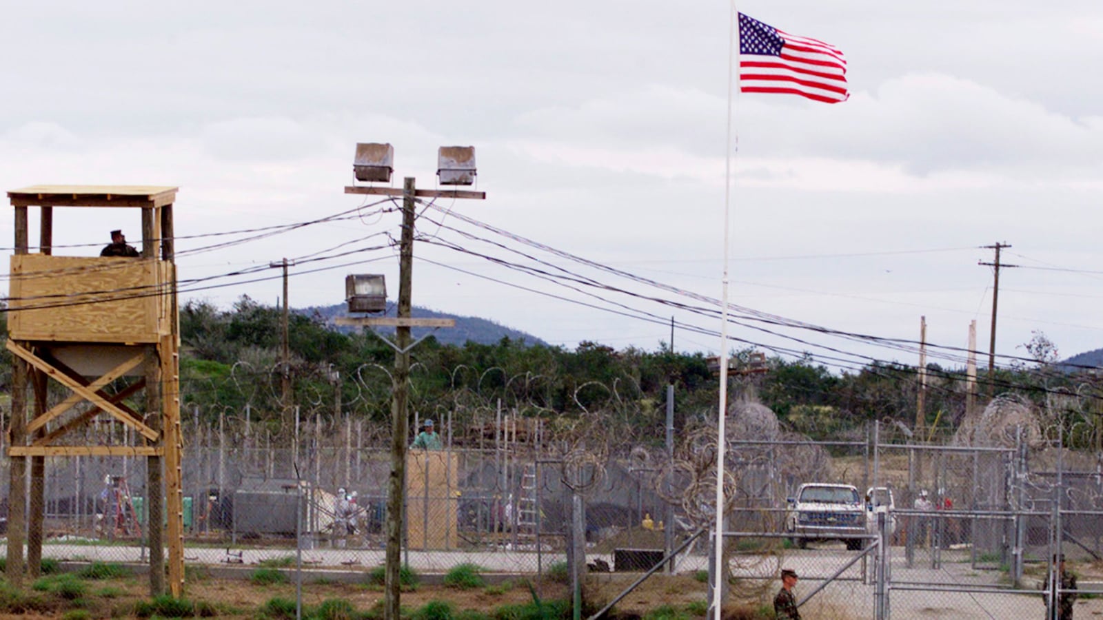 cheats/2016/12/20/obama-may-transfer-17-gitmo-detainees/161220-camp-xray-gitmo-prisoner-release-cheat_bbh6gk