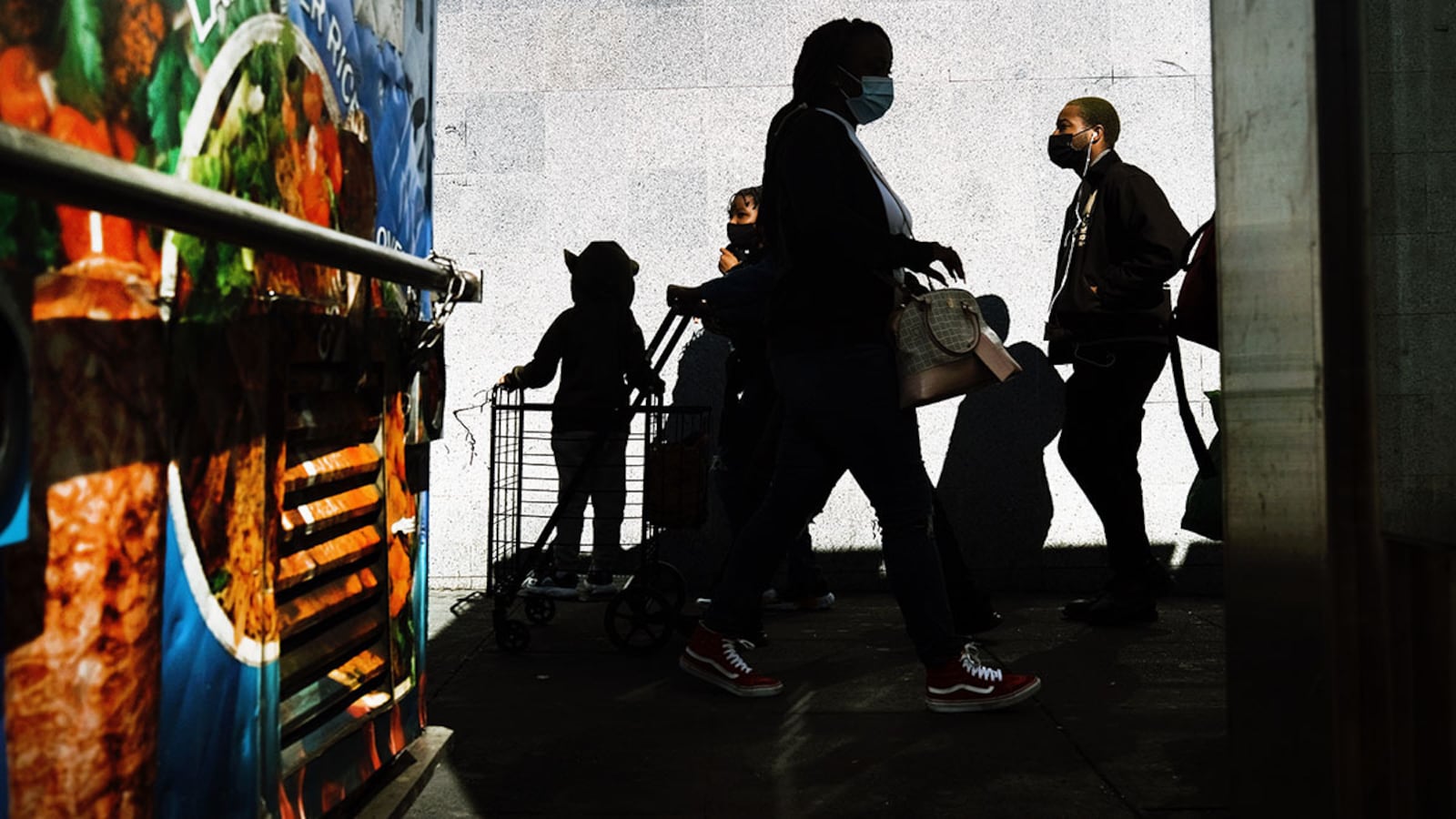 201106-brodey-blue-states-tease_egxzsw