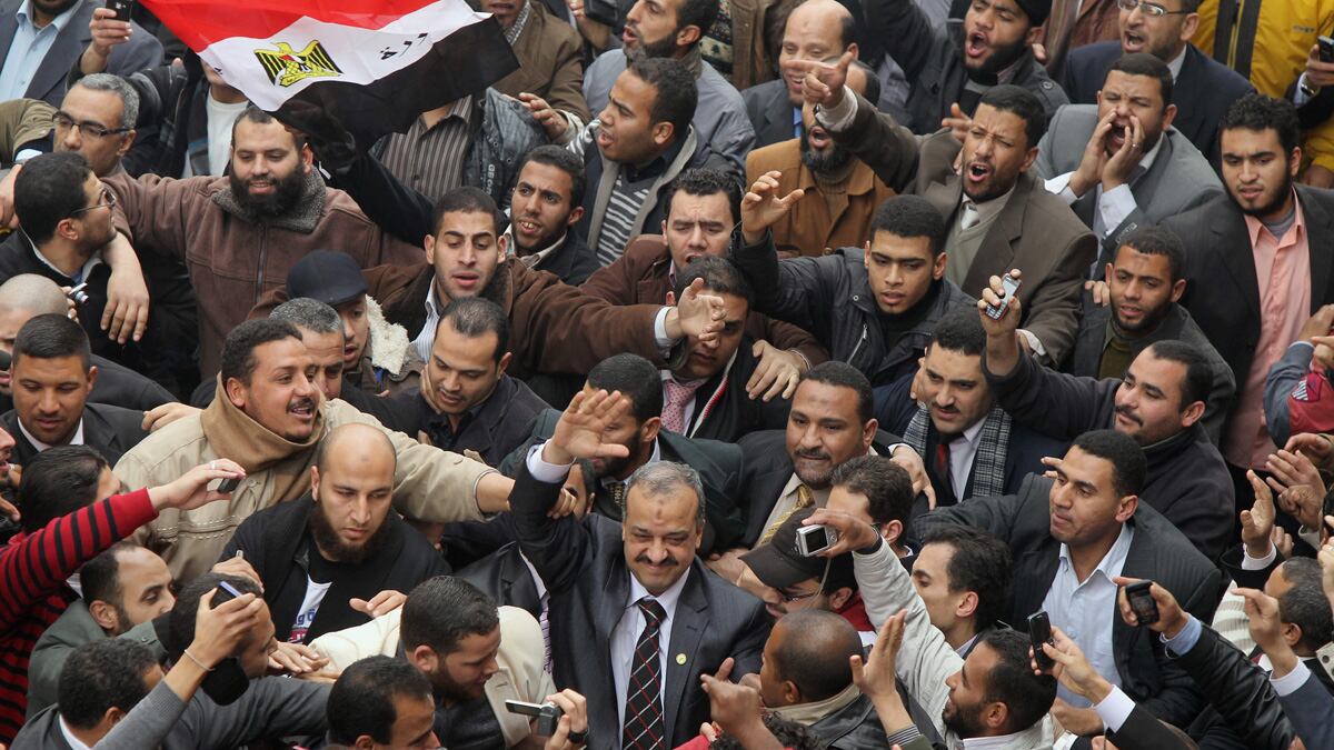 articles/2012/01/23/islamist-dominated-parliament-in-egypt-opens-first-session/egypt-parliament-lindsey_lykosn