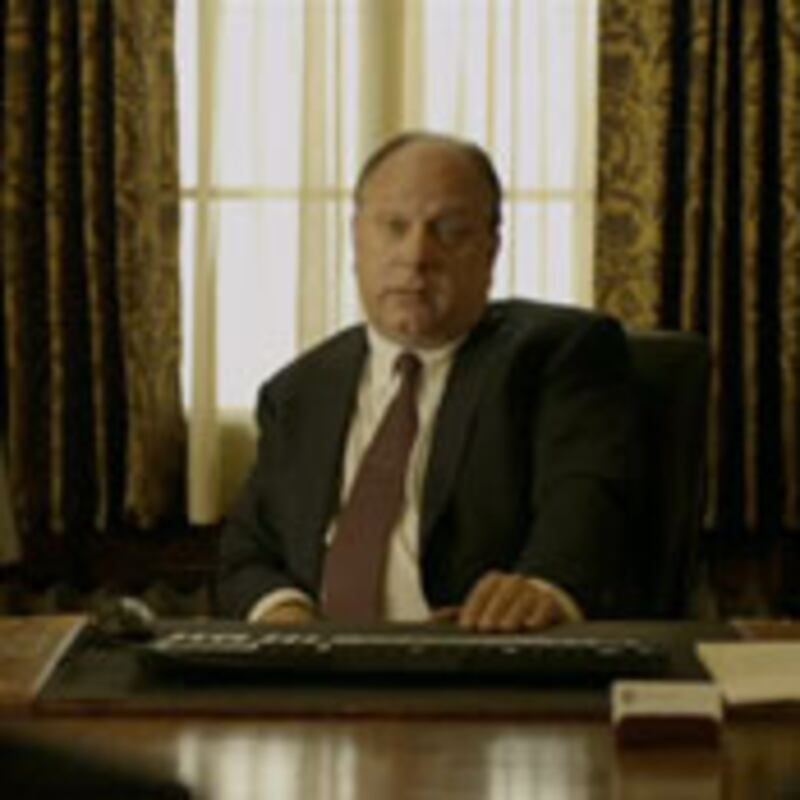 articles/2010/08/19/douglas-urbanski-plays-larry-summers-in-the-social-network/jacolarry-summers-1_120637_qjvfhf