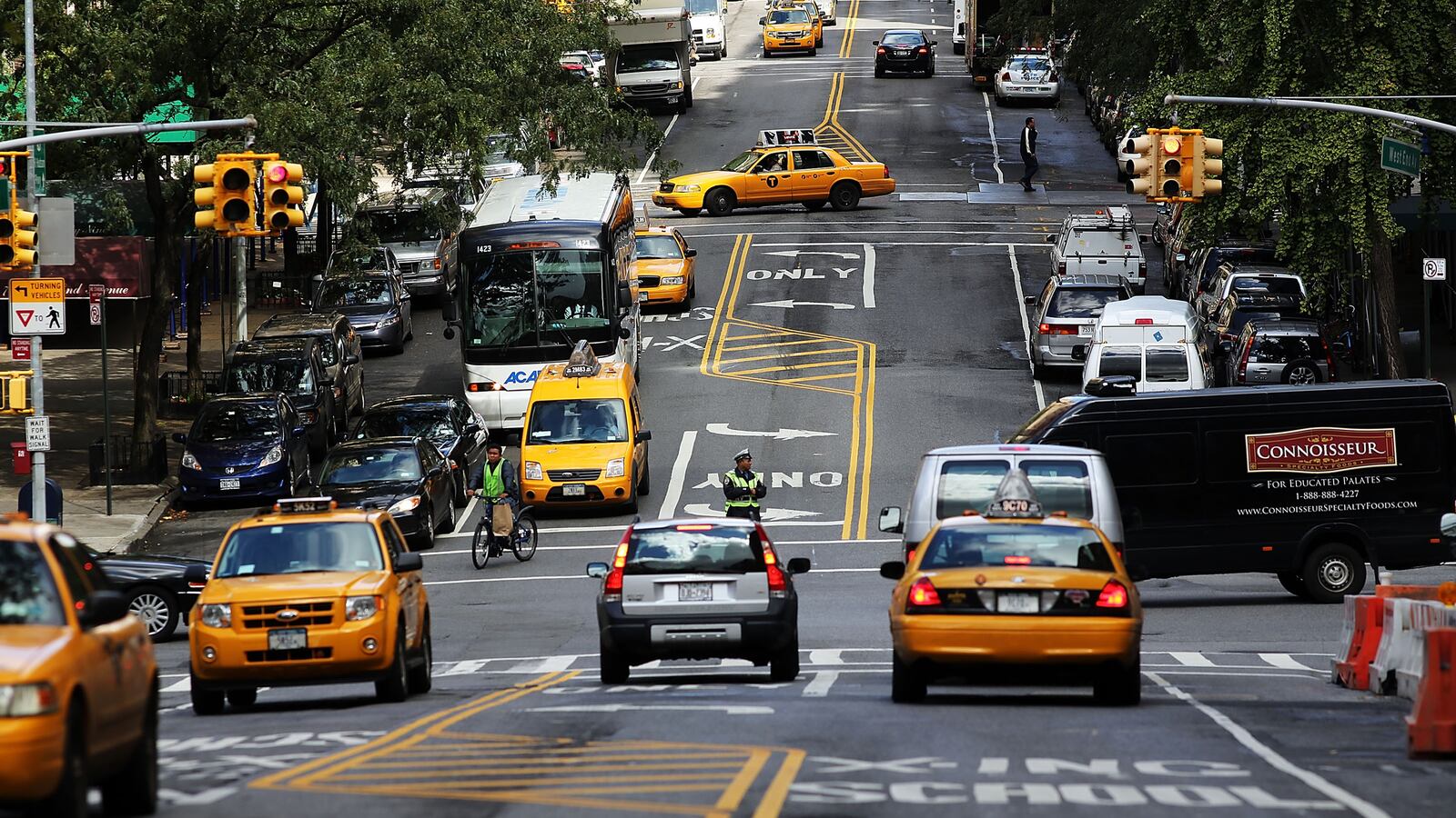 cheats/2014/01/11/boy-9-killed-by-nyc-taxi/140111-taxi-cheat_bekjtt