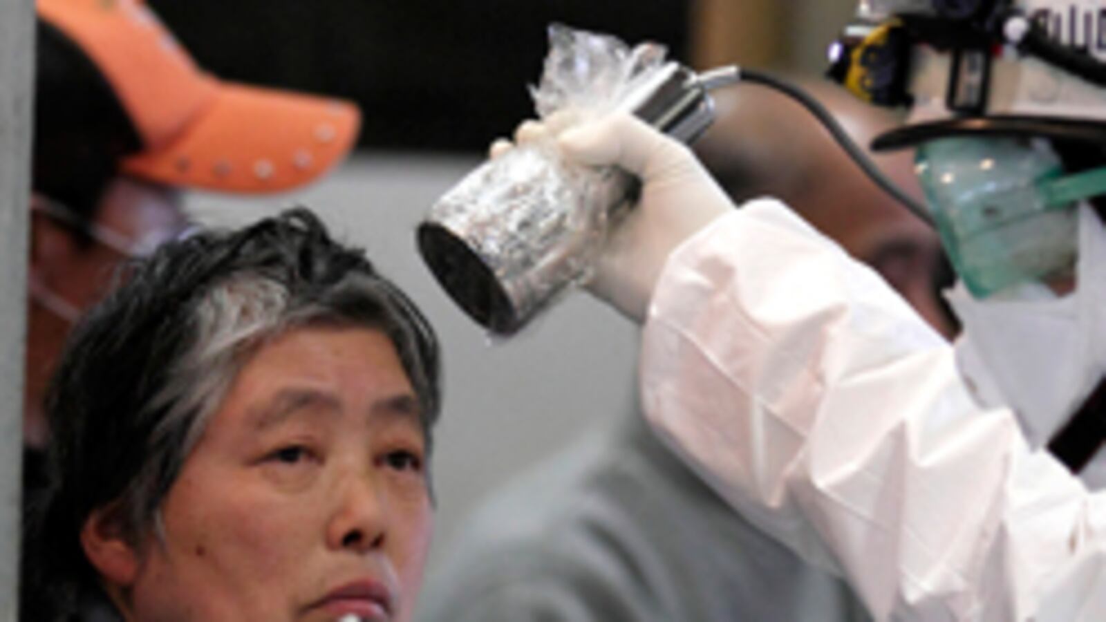 cheats/2011/03/16/us-japan-radiation-extremely-high/radiation_faide7