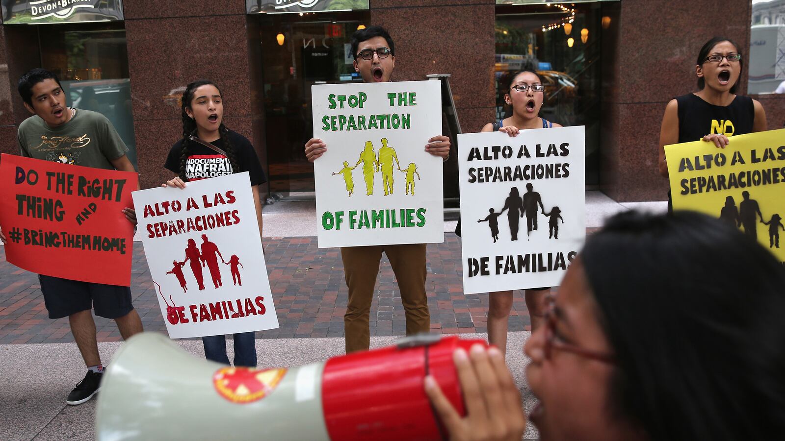 articles/2013/08/04/the-dream-9-ripple-effect/130803-arizona-dream-tease_tnslao