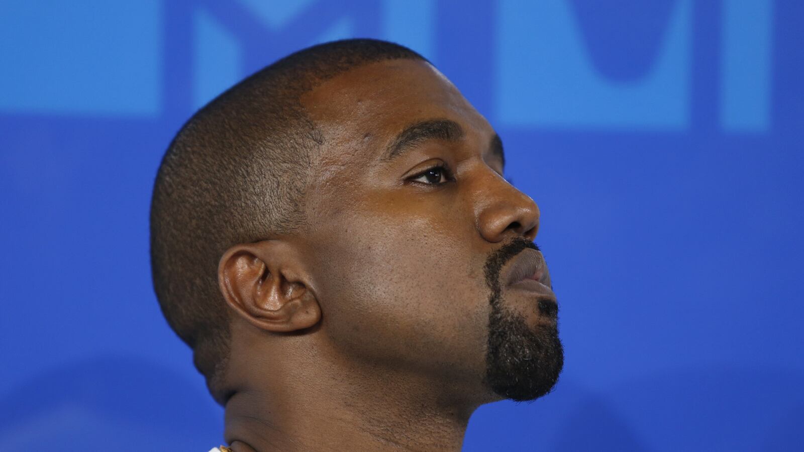 cheats/2016/11/30/kanye-west-released-from-hospital-after-9-days/161130-kanye-hospital-released-cheat_gjf6at