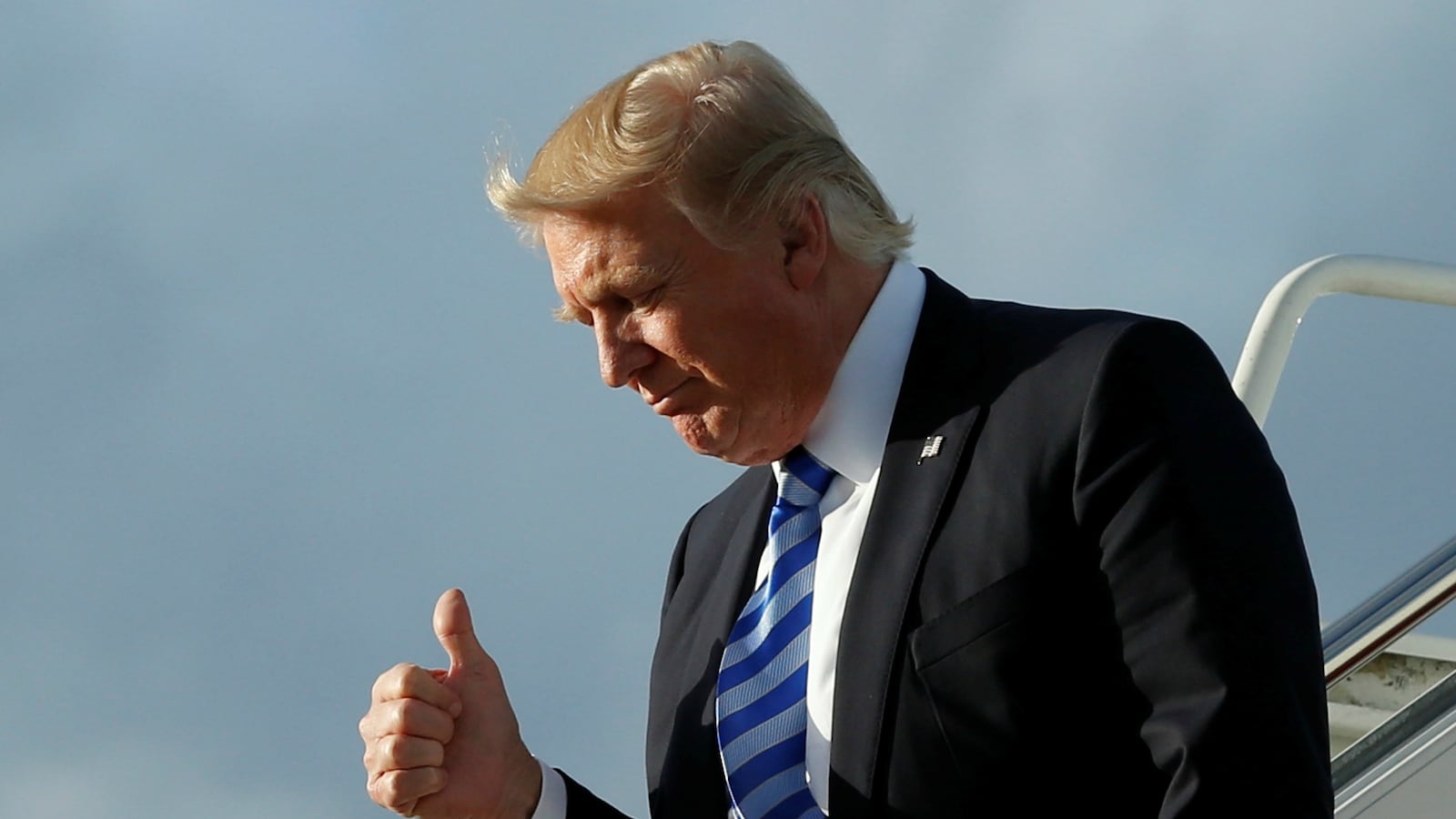 cheats/2017/04/17/poll-45-percent-say-trump-keeps-promises/170415-trump-taxes-protests-nationwide-cheat_lypvsr