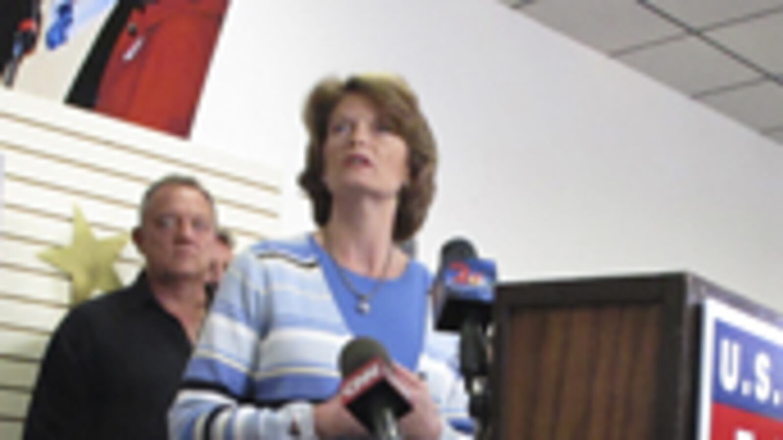 articles/2010/09/01/murkowski-concedes-to-joe-miller-in-alaska-senate-primary/murkowski-concedes_123735_pkoqem