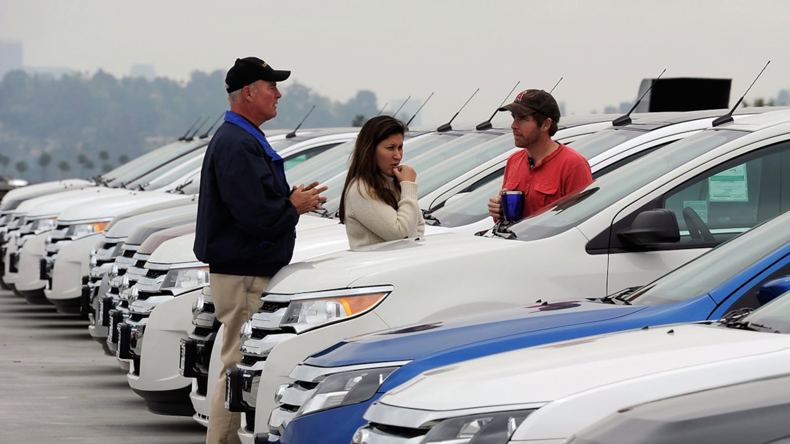 cheats/2012/09/04/car-sales-up-in-august/car-sales-up-gross_pxcwfa