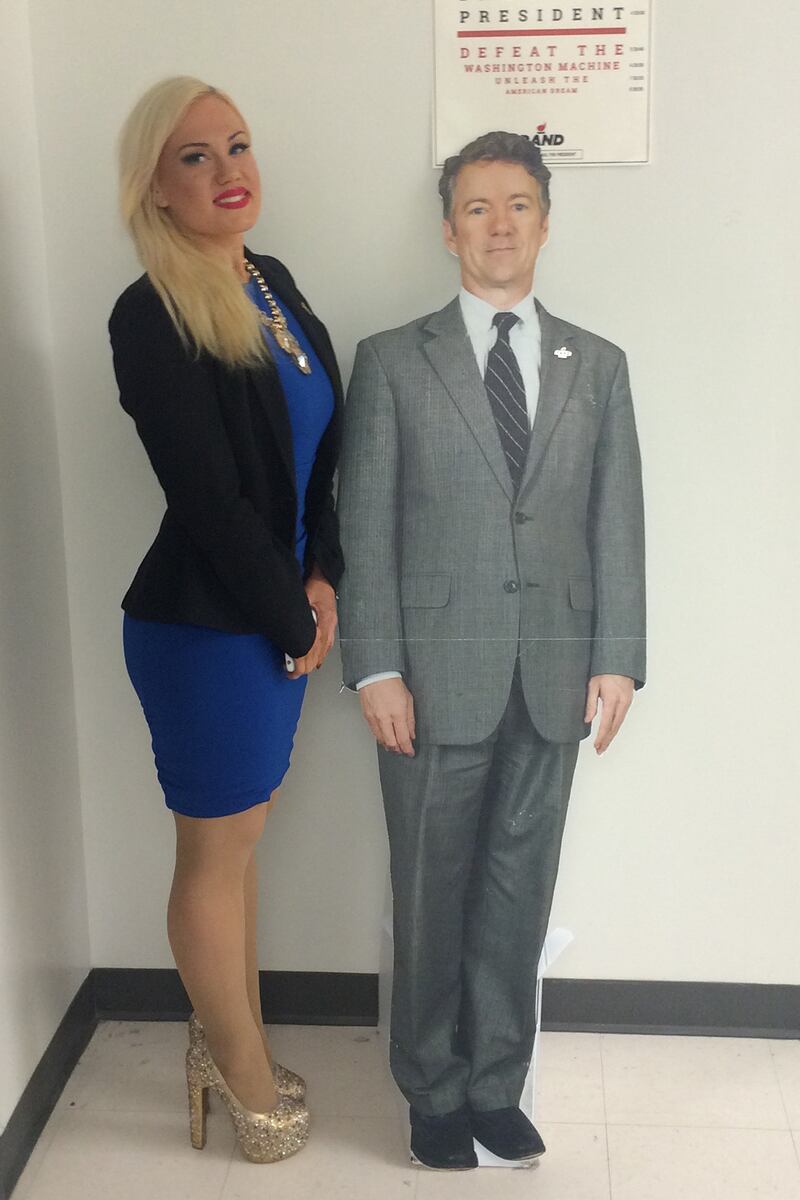 articles/2016/02/01/rand-s-iowa-of-misfit-toys/160201-nuzzi-rand-weirdos-embed2_zfjyda