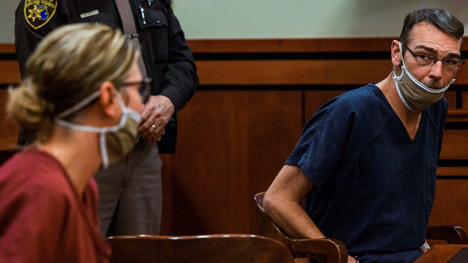 2021-12-14T201214Z_1124145806_RC2EER9WUH1U_RTRMADP_3_MICHIGAN-SHOOTING_psincz