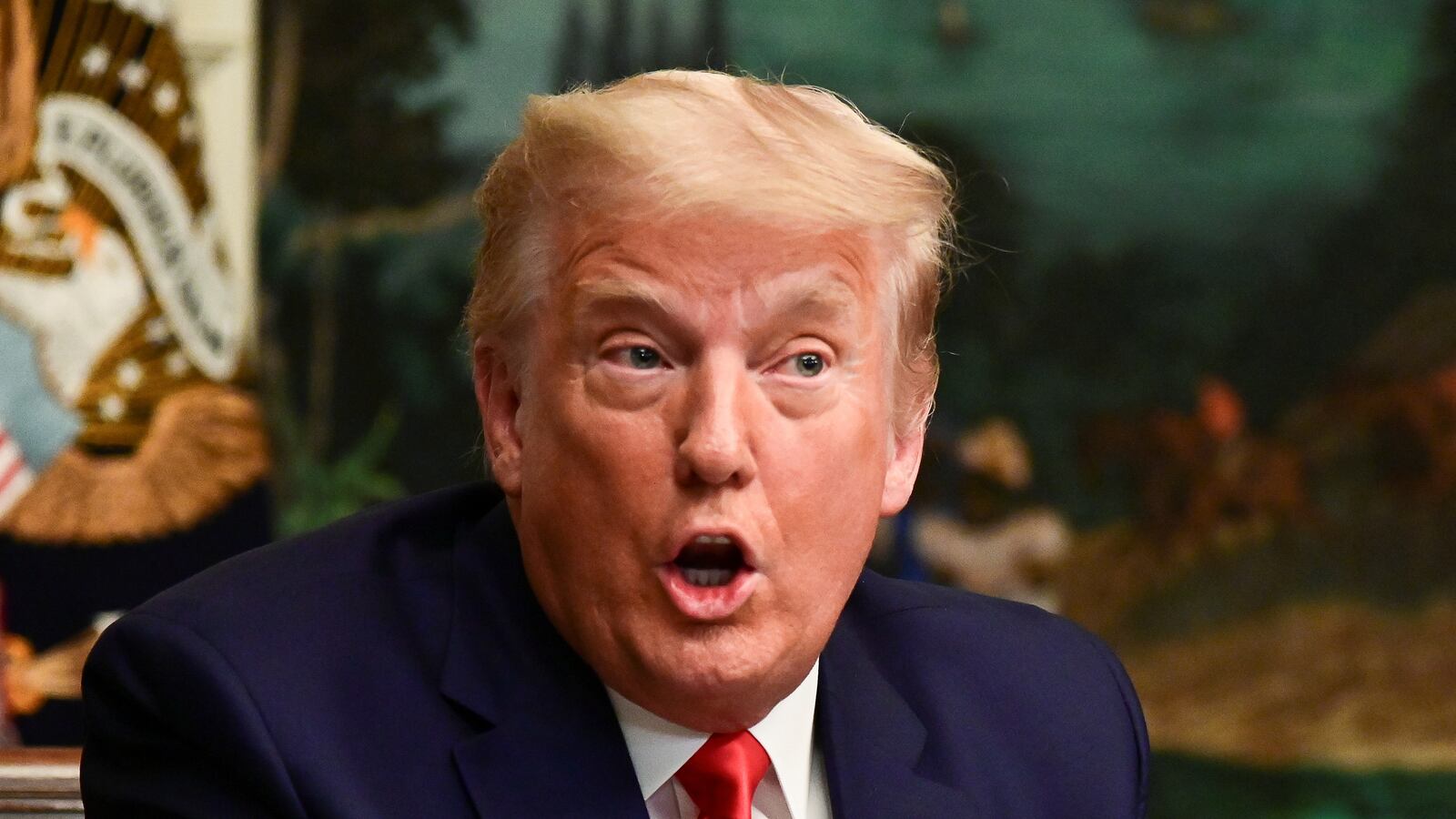 2020-11-26T233437Z_461491722_RC2BBK9DC6WF_RTRMADP_3_USA-ELECTION-TRUMP_zbvqcb