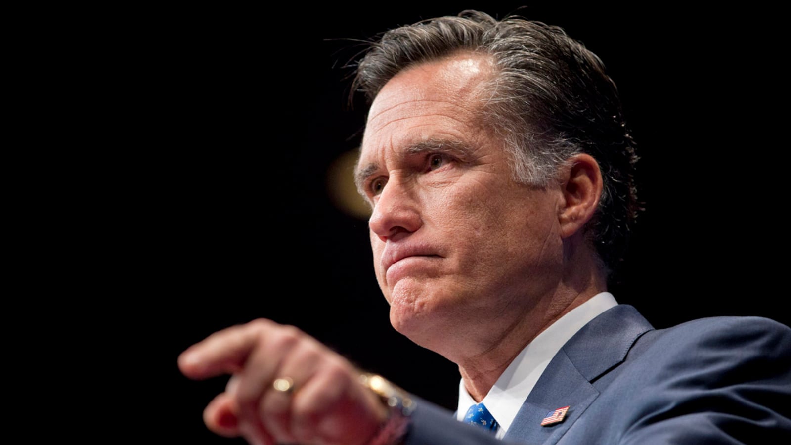 articles/2012/02/13/mitt-romney-s-problem-with-conservatives-he-s-not-selling-what-they-want/mitt-romney-selling-gop-beinart_rdfpo3