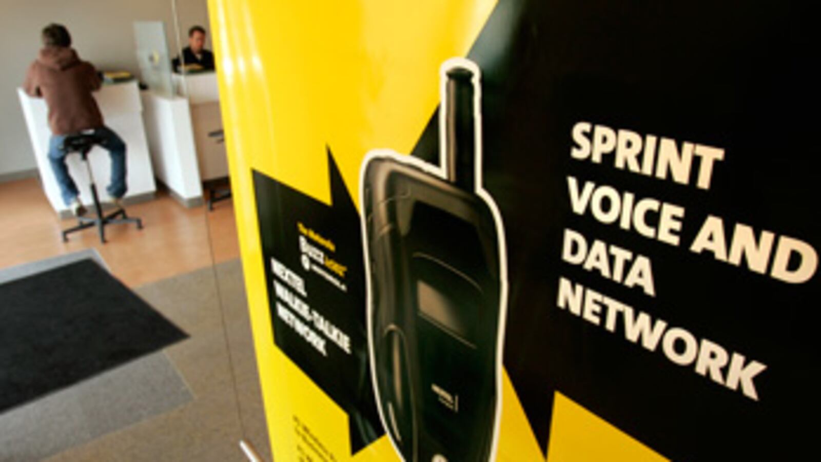 cheats/2011/04/18/sprint-hires-army-of-lobbyists/sprint-lobbyists_te8mpy