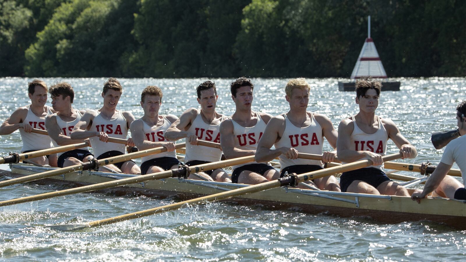 Sam Strike, Thomas Elms, Joel Phillimore, Tom Varey, Wil Coban, Bruce Herbelin-Earle, Callum Turner, Jack Mulhern and Luke Slattery in The Boys In The Boat.