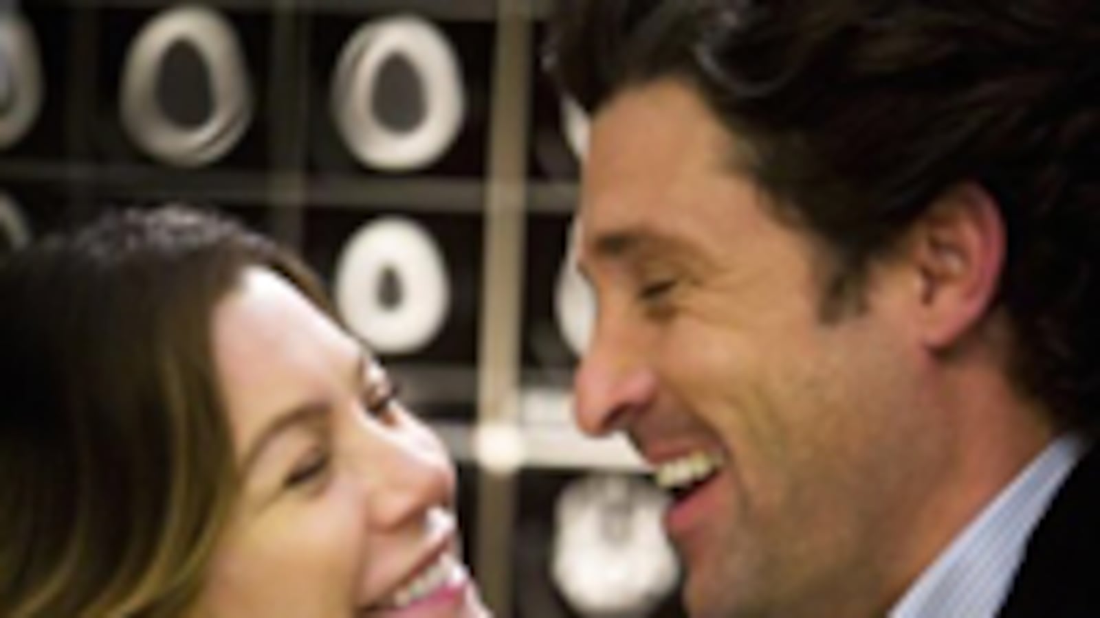 articles/2009/05/12/will-your-favorite-shows-be-canceled/masters-abc-greys-anatomy_26423_xcgt5o