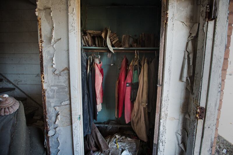galleries/2014/05/11/ghosts-of-katrina-blight-in-nola-photos/140509-katrina-blight2_mddvjt