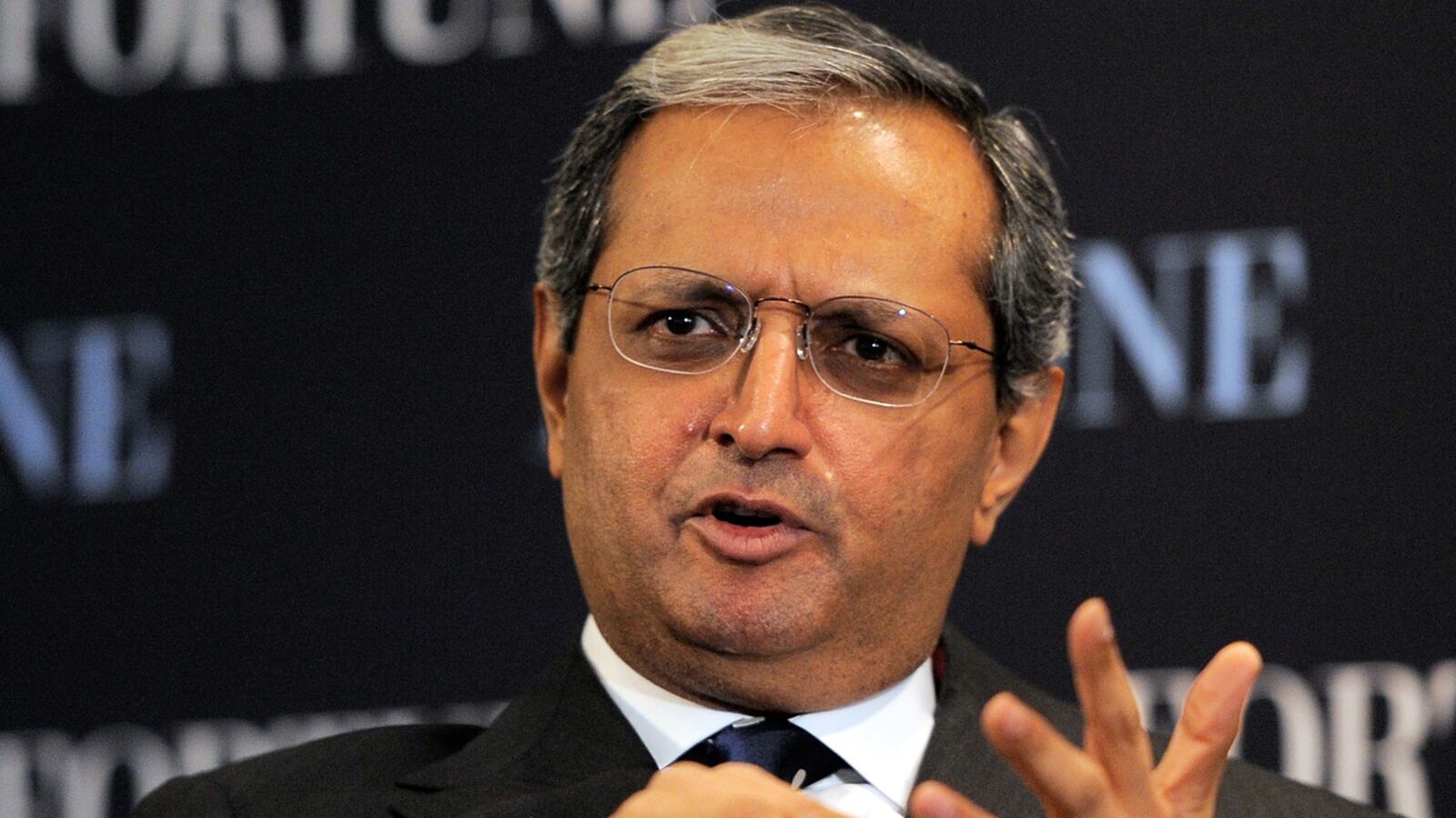 cheats/2011/10/13/citigroup-ceo-protests-understandable/vikram-pandit-citigroup-occupy-wall-street-cheat_qybw0f