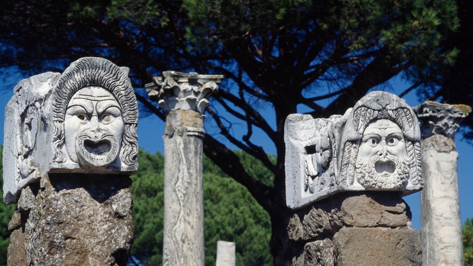 articles/2014/05/12/why-italy-s-lost-city-may-never-be-found/140511-nadeau-ostia-tease_fmxeuy