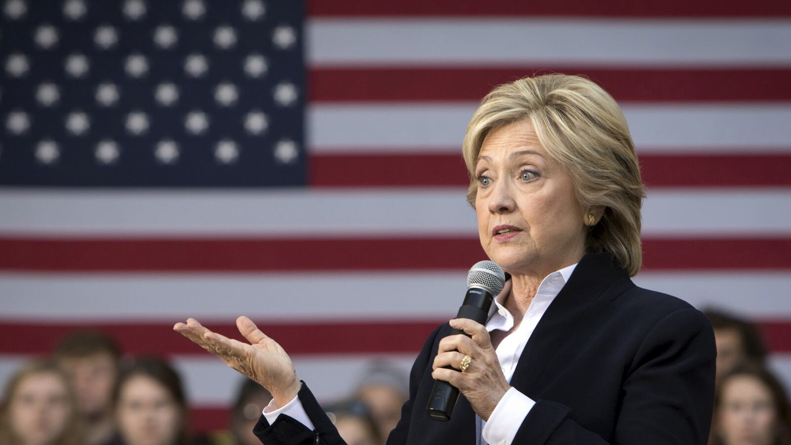 articles/2015/10/13/we-re-suckers-for-hillary-s-redemption-story/151012-troy-clinton-story-tease_ko8whz