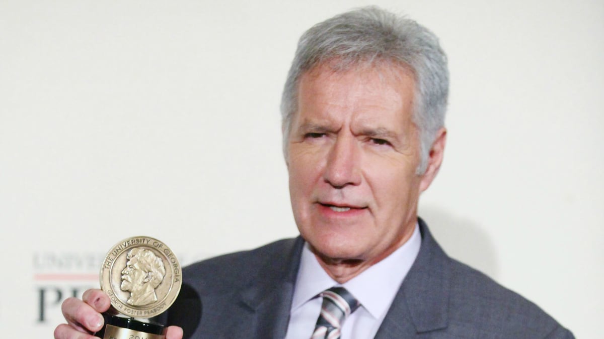 cheats/2013/08/11/trebek-blames-judges-for-jeopardy-kids-week-controversy/trebek-controversy-comments-cheat_w7jtsm