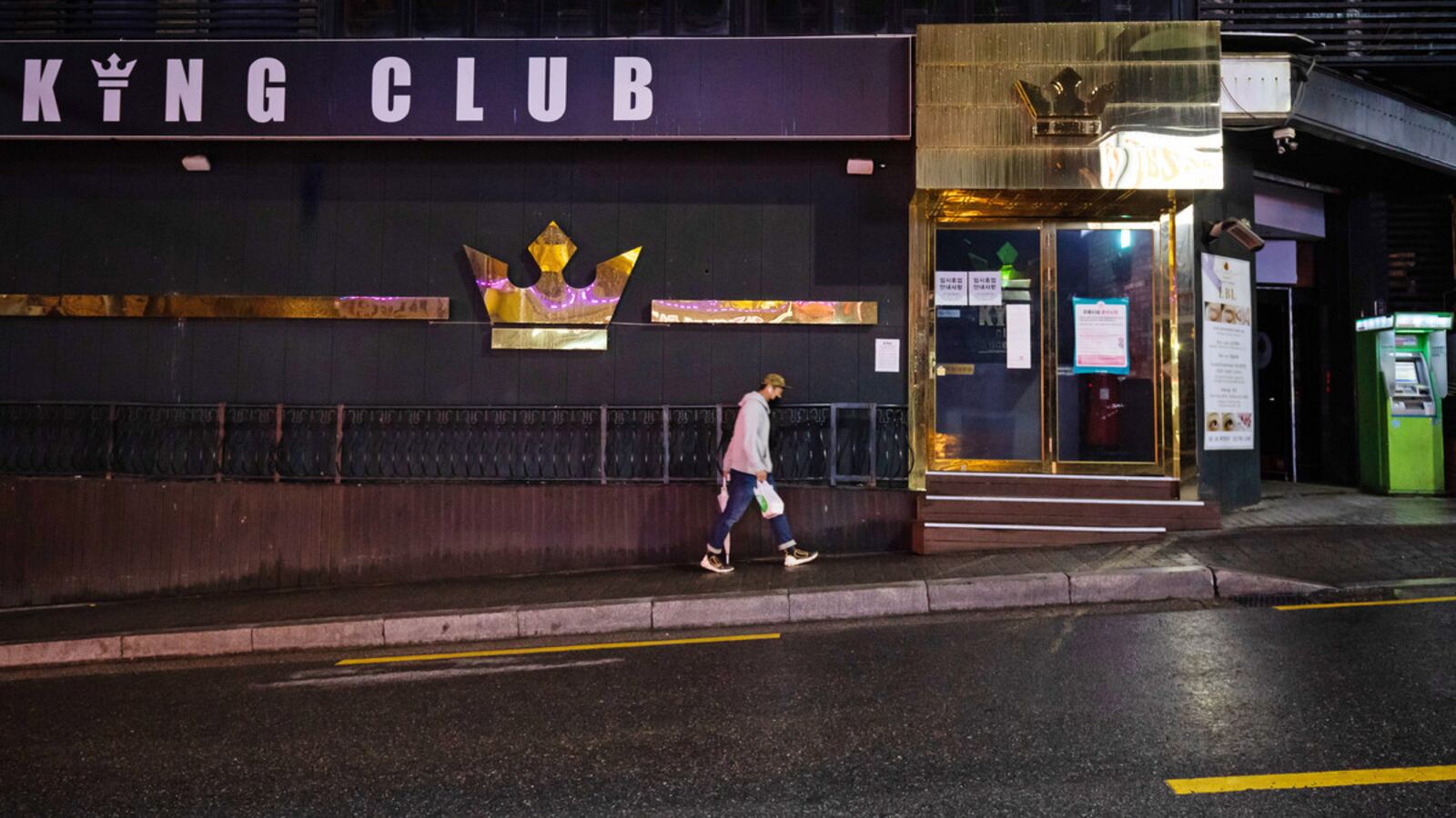 200517-kirk-seoul-gay-clubs-hero_t0w2ap