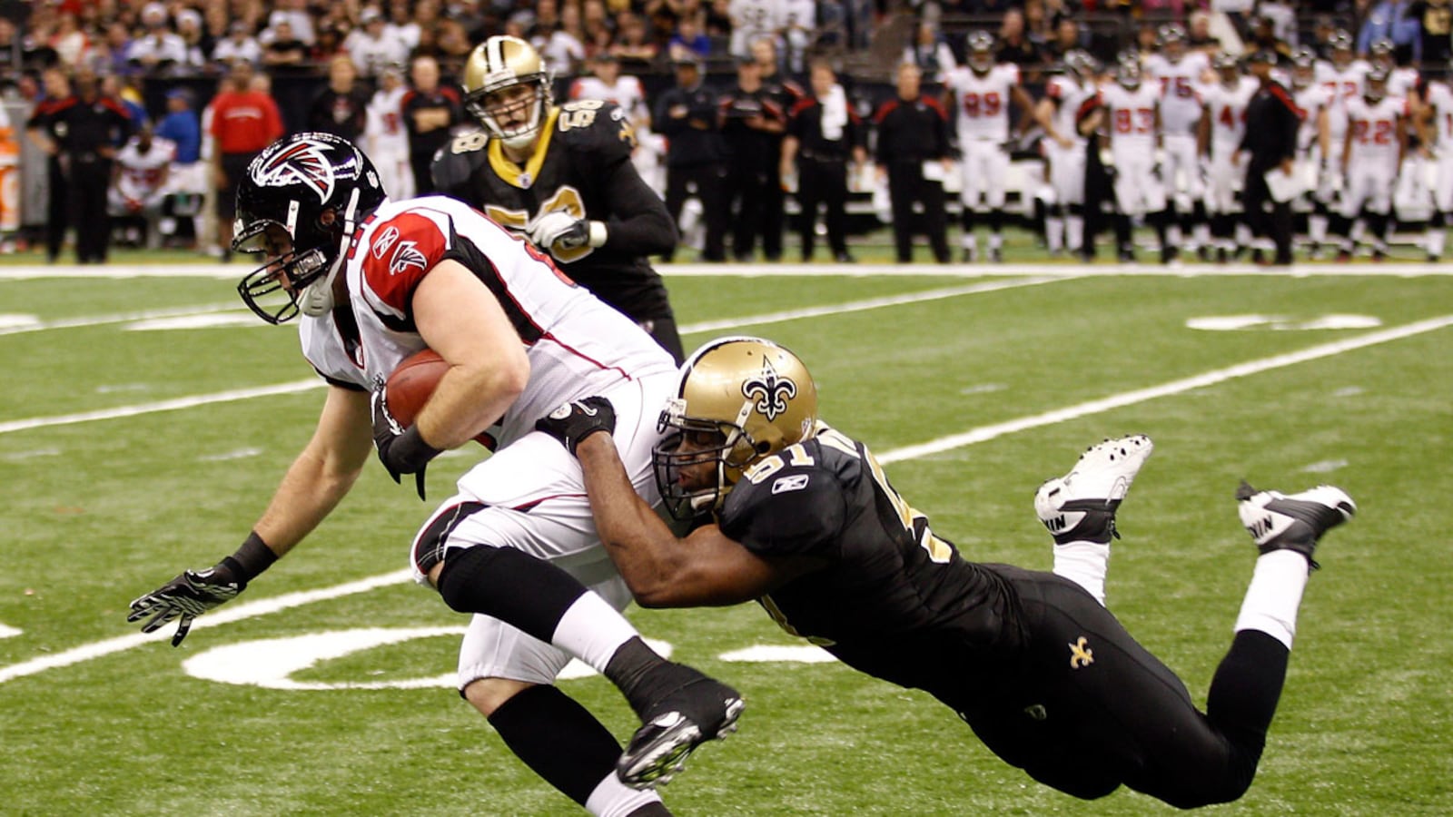 articles/2012/03/05/the-nfl-s-hypocritical-outrage-against-bonuses-for-injuring-players/football-violence-bissinger_vdi47v