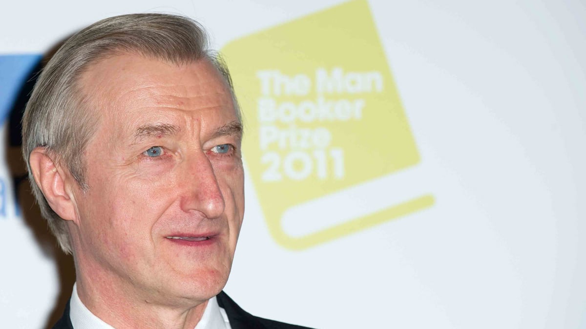 cheats/2011/10/19/julian-barnes-wins-the-booker-prize/julian-barnes-booker-prize-cheat_apbpfm