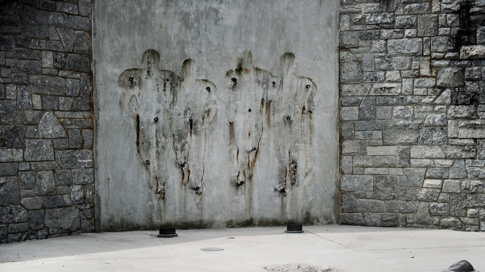 articles/2012/07/23/ncaa-sanctions-let-s-forget-about-football-now/penn-state-punishment-berry-teaser_lidrxk