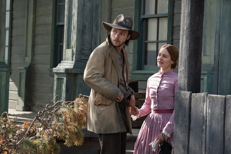 (L-R) Nick Robinson as Elias Teller and Aisling Franciosi as Trisha Van Ness.