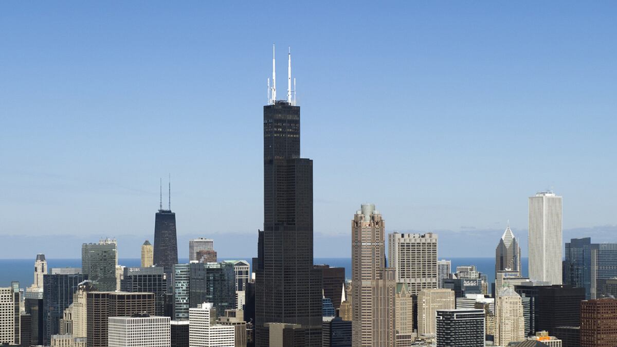 articles/2013/05/31/chicago-police-say-shooting-deaths-are-declining/130531-daly-crime2-box_ji7caw