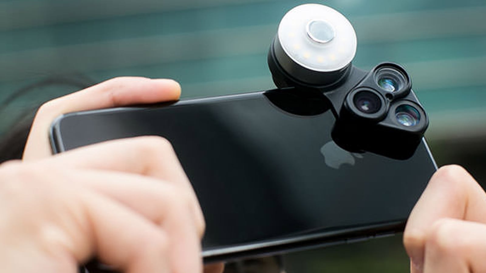 20171115_revol_cam_hero_image_jekaod