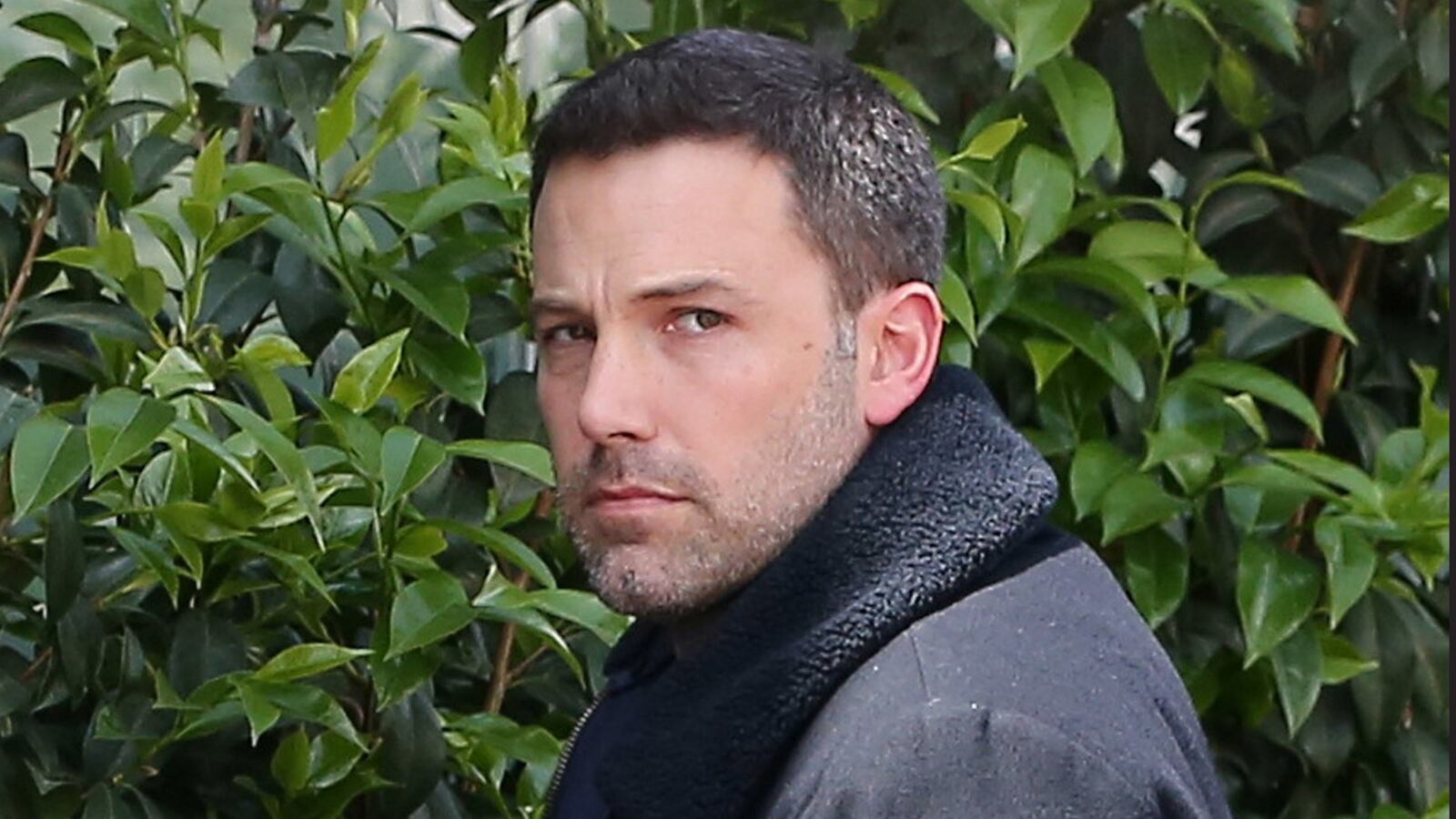 articles/2015/07/08/ben-affleck-s-tramp-stamp-is-a-lesson-to-us-all/150708-crocker-affleck-tease_omffgt
