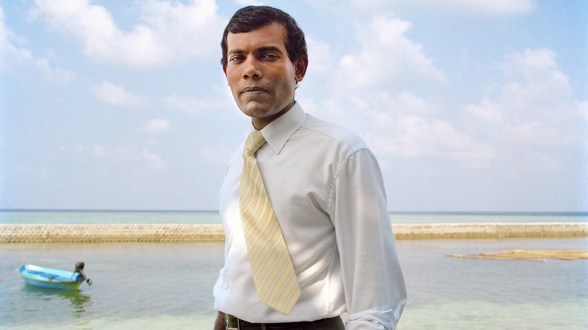 articles/2012/03/31/intimate-documentary-on-maldives-president-nasheed-coincides-with-his-ouster/the-island-president-farber_pd8xtu