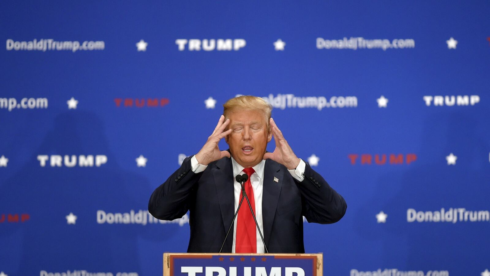 cheats/2016/01/27/trump-i-can-t-call-meygn-kelly-bimbo/160126-trump-debate-cheat_vtxobb