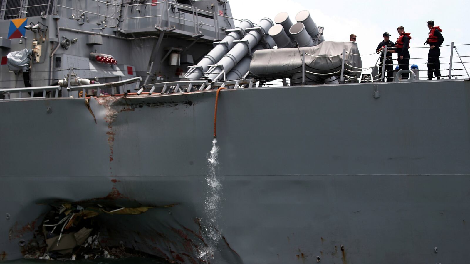 180116-mccain-cheat_kujynq