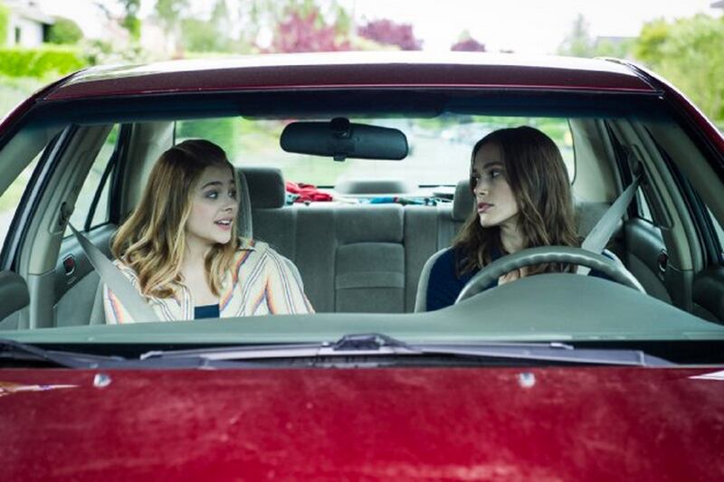 galleries/2014/08/27/fall-s-hottest-movies-gone-girl-interstellar-the-hunger-games-mockingjay-and-more/33-laggies_n78vyk