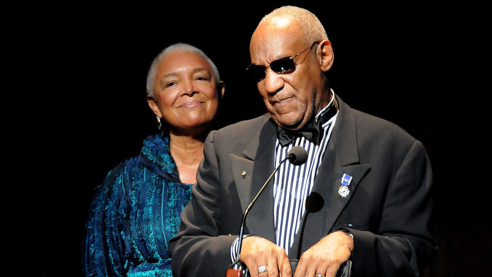 articles/2014/12/17/why-didn-t-camille-dump-bill-cosby/141217-Marcotte-Camille-Cosby-tease_dknlnb