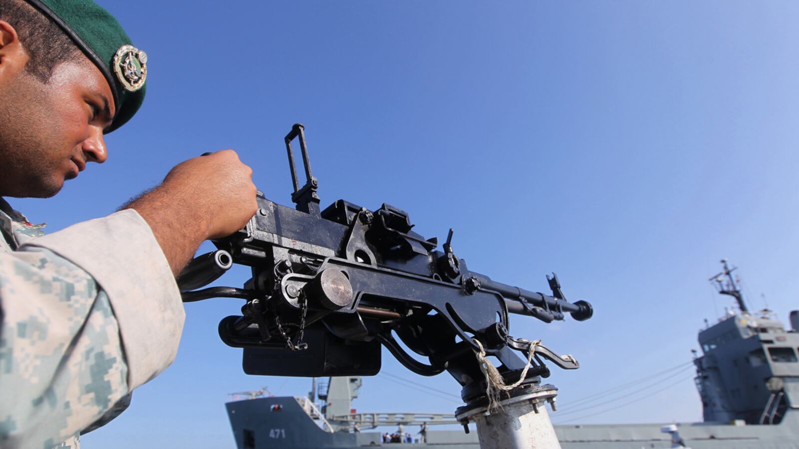 articles/2012/05/04/iran-sanctions/iran-economic-war-cheat_yxpnsw