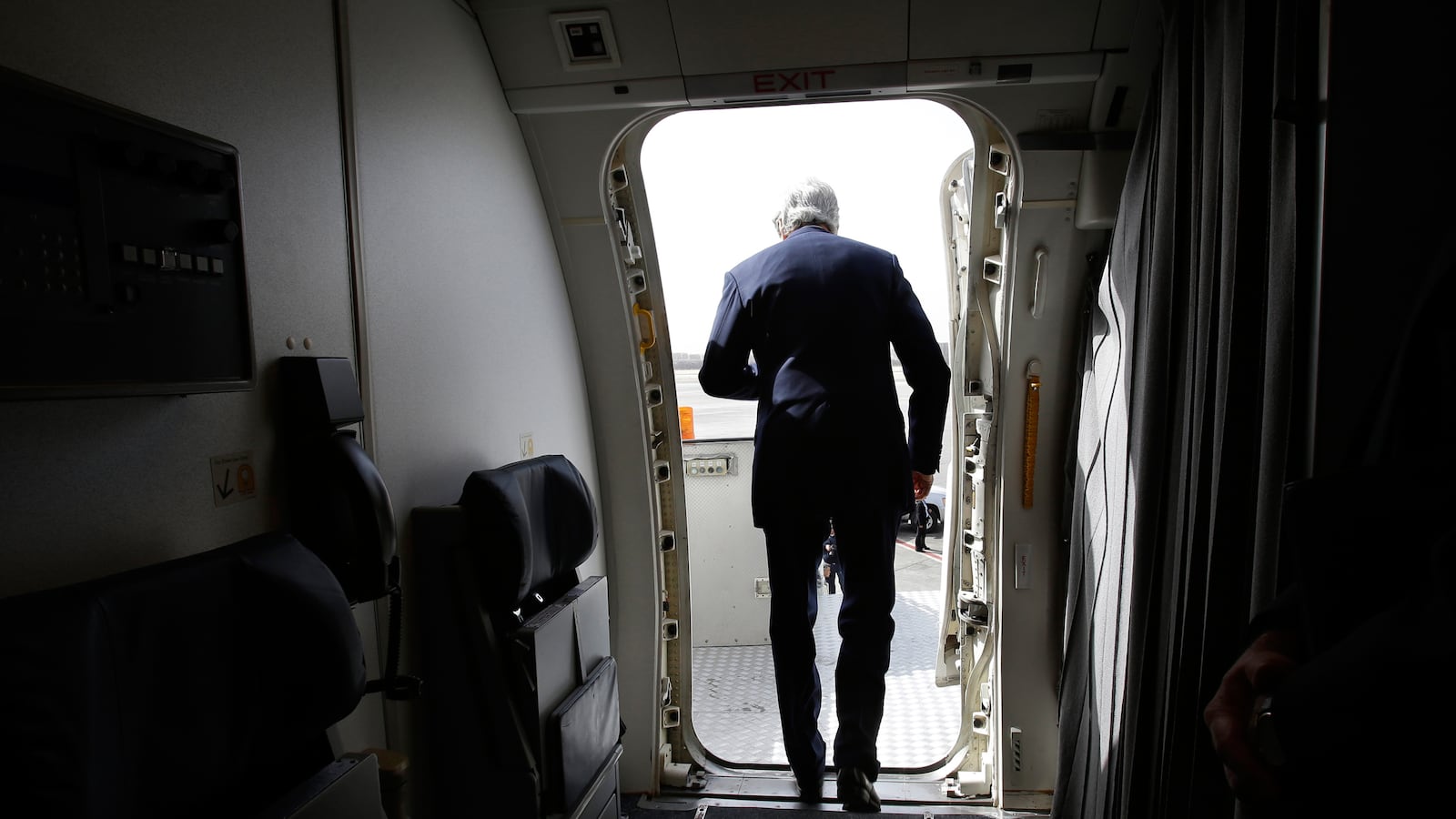 articles/2013/03/09/egyptians-to-john-kerry-stop-backing-dictators/130308-kerry-cairo-tease_dl9r61