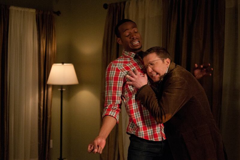 articles/2013/01/10/marlon-wayans-and-his-romantic-haunted-house/Marlon-Wayans-embed_nntmhd