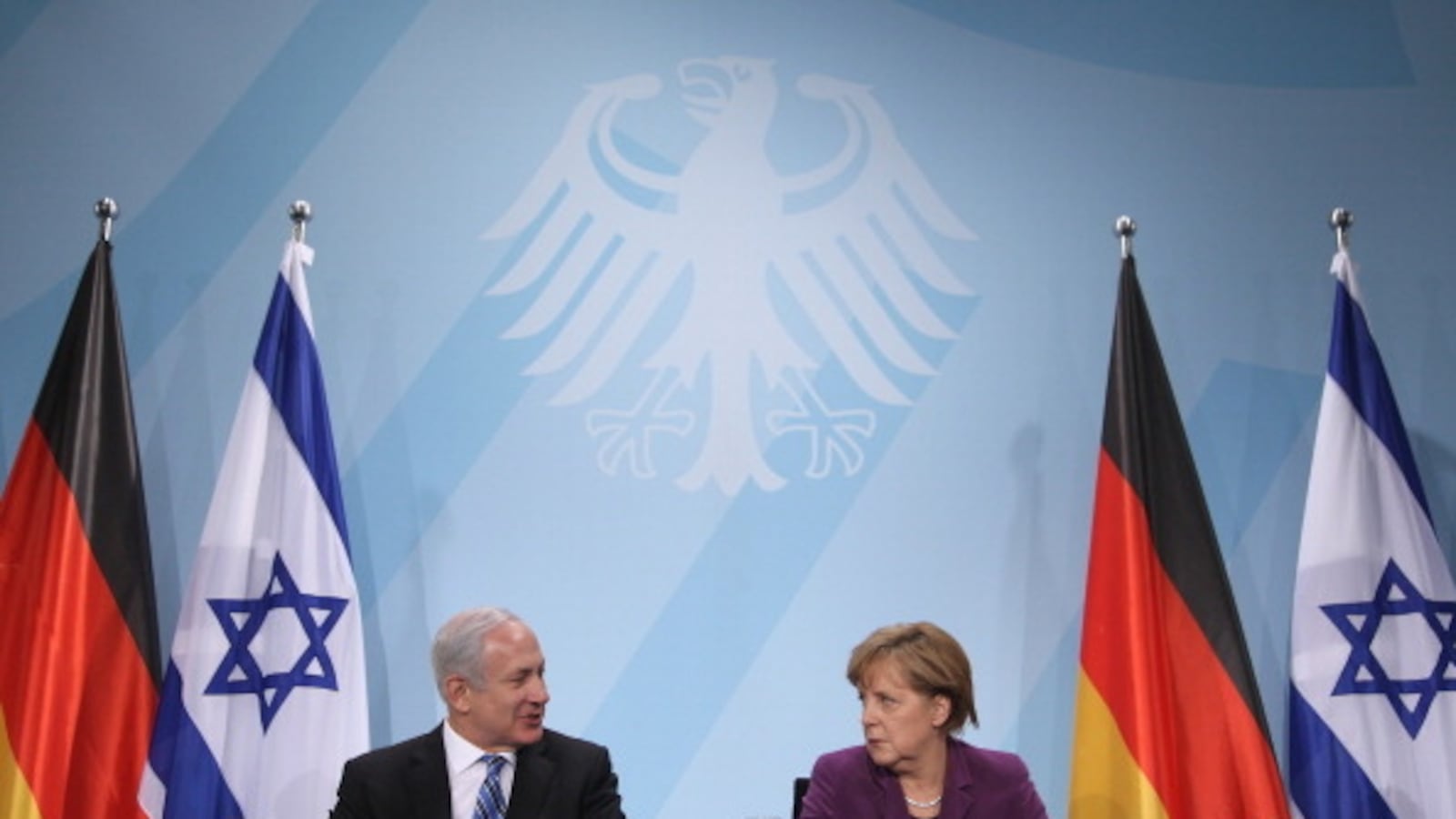 articles/2012/12/05/israel-and-germany-s-not-so-special-relationship/bibimerkel_gvt68u