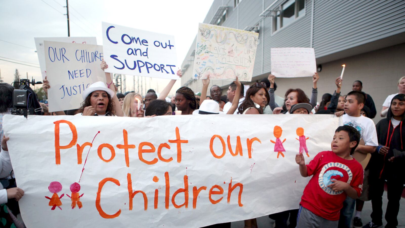 articles/2012/02/09/l-a-s-school-sex-abuse-scandal-widens/school-sex-scadal-pelisek_myrjqt