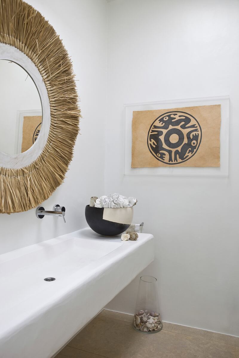 galleries/2013/03/08/omg-i-want-this-house-mykonos-photos/130307-omg-greece12_bb8irj