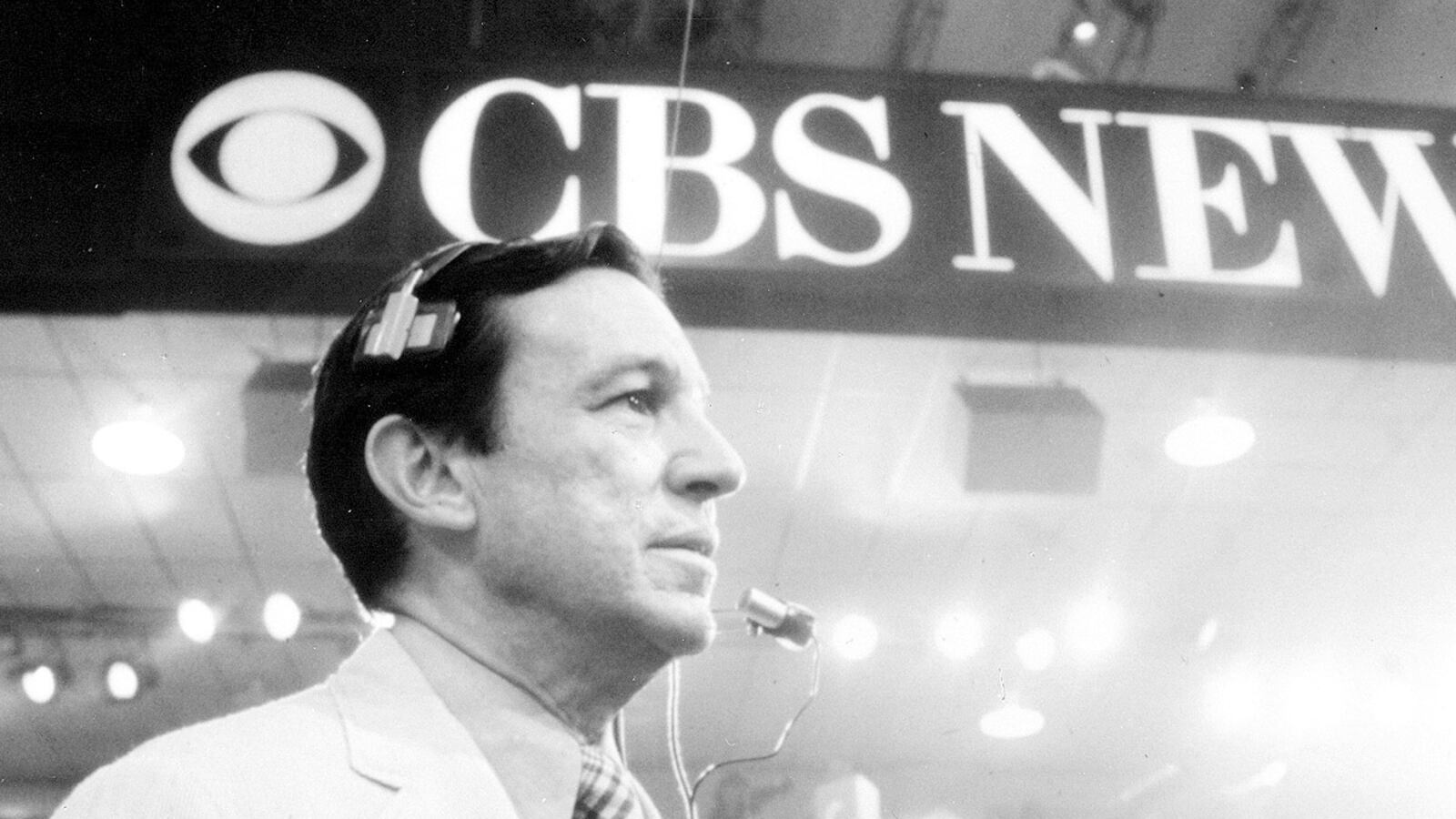 cheats/2012/04/09/interviewer-mike-wallace-remembered/mike-wallace-cheat_gpzpsg