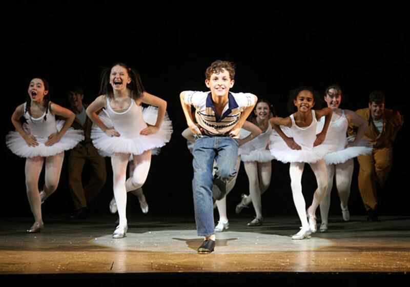 galleries/2009/05/28/the-week-in-culture/week-in-culture---broadway_yjizgg