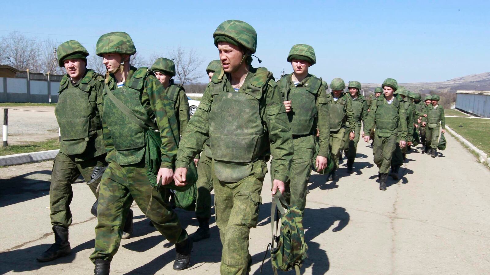 cheats/2014/06/25/russia-nixes-troops-in-ukraine/140625-russian-troops-cheat_cgejml